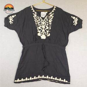 Delleta Blouse Top Black Embroidered Floral Short Sleeve Women's Size Medium